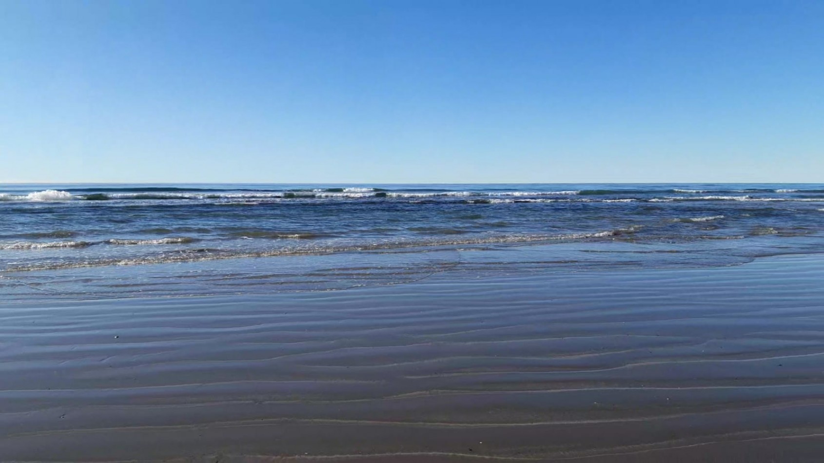 ALQUILER TEMPORAL CON VISTA AL MAR EN PLAYAS DORADAS RIO NEGRO 