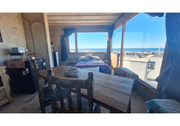 CASA EN ALQUILER Y A LA VENTA EN COSTA DORADA A CERACANIA DEL PUERTO PUENTA COLORADA